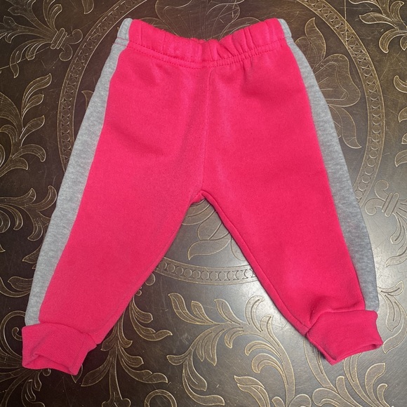 Carhartt & Real Love Girls One Piece & Sweat Pants Cotton Polyester Size 3 Month - Picture 8 of 10